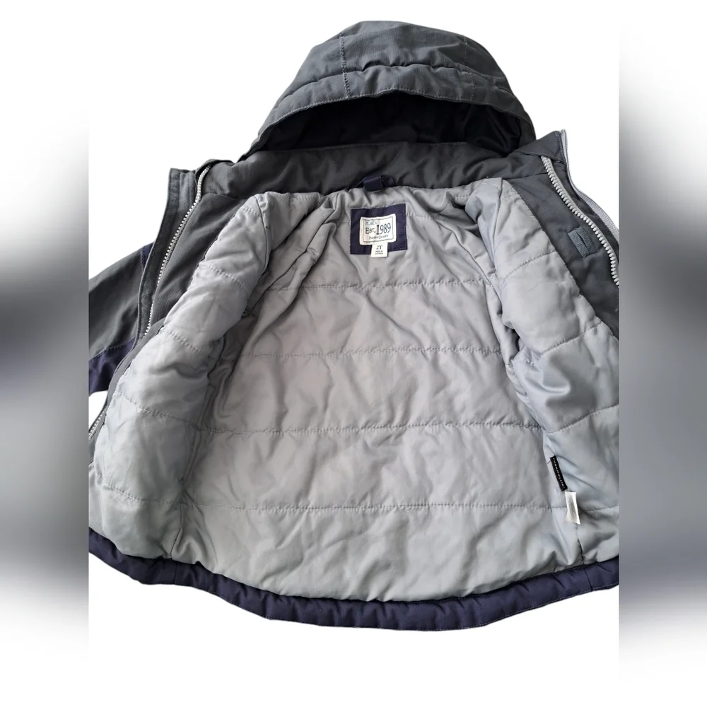 Children's place 2t winter cost EUC